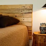 Casas Do Amarelo *