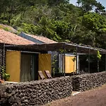 Casas Do Amarelo