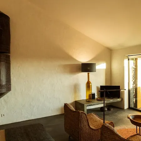 Casas Do Amarelo Chalet São Mateus