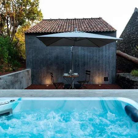 シャレー Casas Do Amarelo *