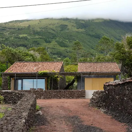 シャレー Casas Do Amarelo