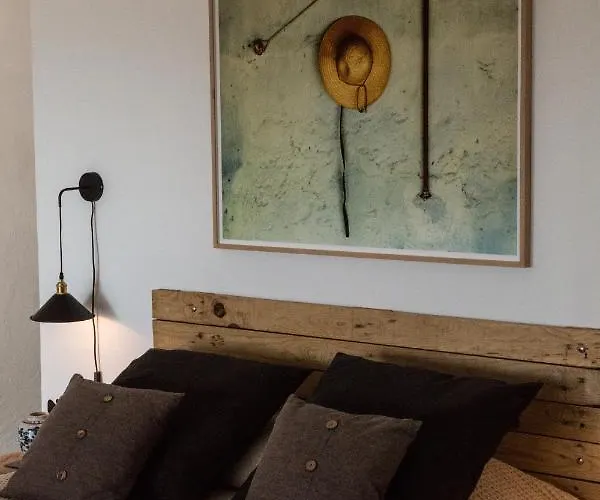 Casas Do Amarelo Chalet *